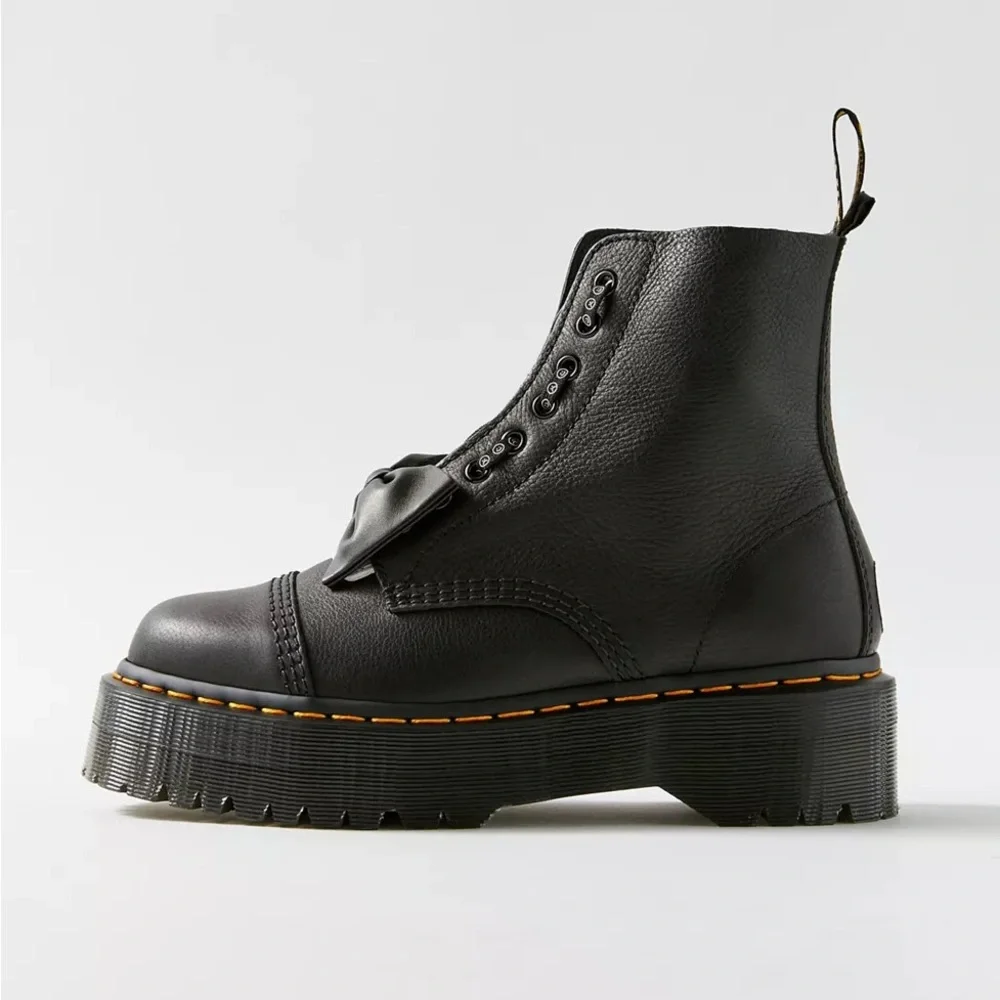 Dr. Martens | Sinclair Lazy Oaf Leather Platform Boots - Picture 10 of 11